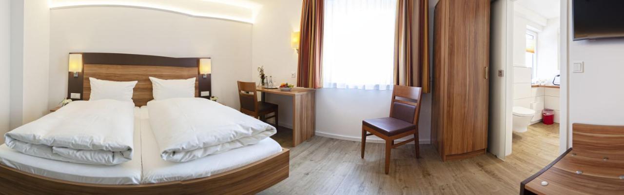 Hotel-Gasthof Krone Greding Dış mekan fotoğraf
